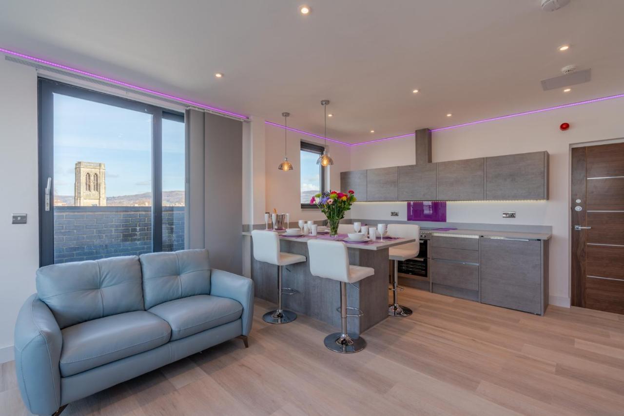 Central Penthouse With Hot Tub & Views 22 Челтенхам Экстерьер фото